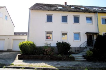 Mehrfamilienhaus mit 3 Wohneinheiten in Wolfsburg! Mein Haus=mein Makler!, 38446 Wolfsburg, Mehrfamilienhaus